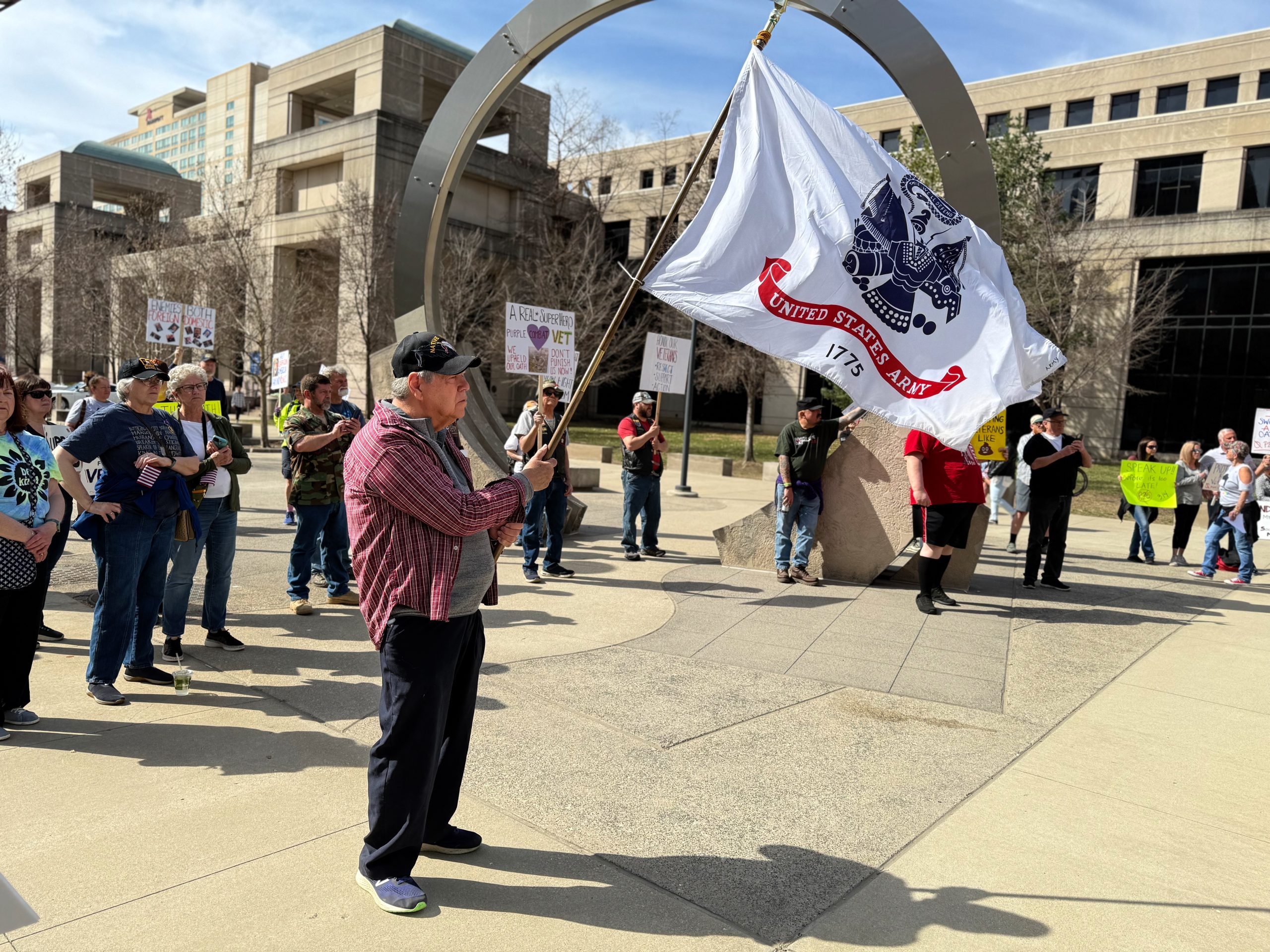 vet protest 4.jpg