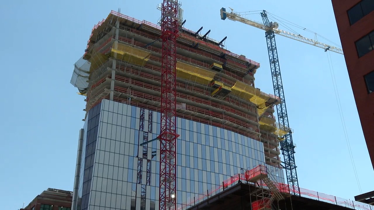 signia construction site 2.jpg