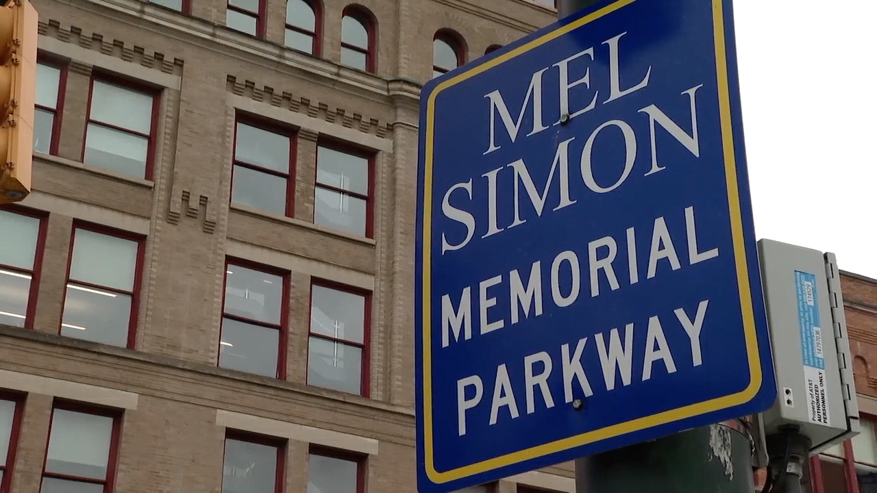 mel simon 1.jpg