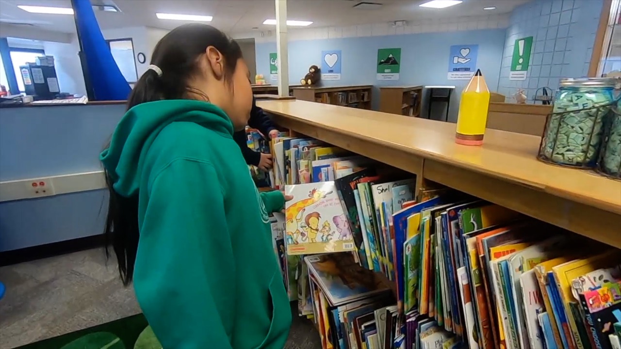 child reading 1.jpg