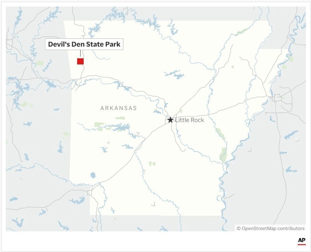 The map above locates Devil's Den State Park in Arkansas.