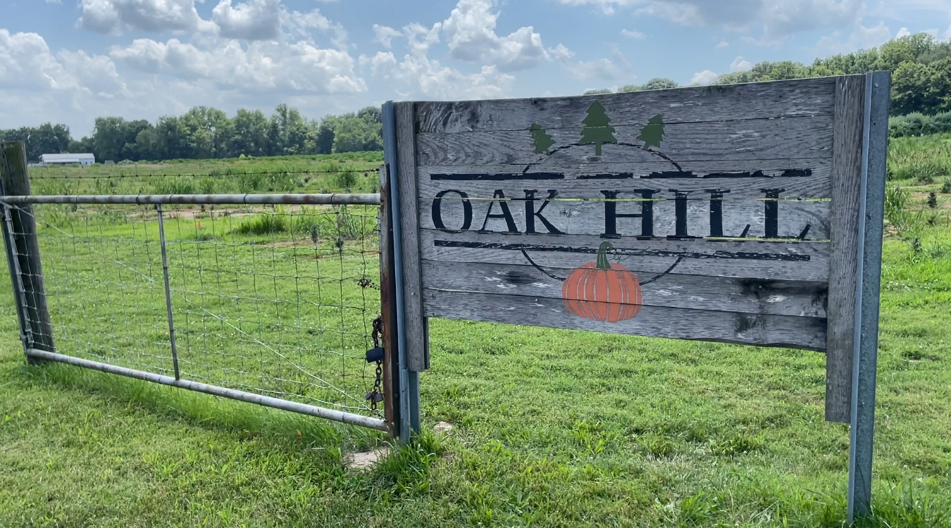 Oak Hill Sign.png