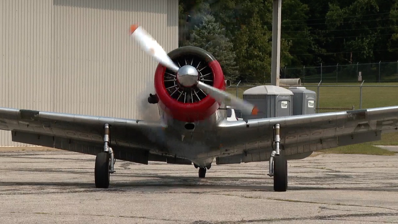aviation weekend 3.jpg