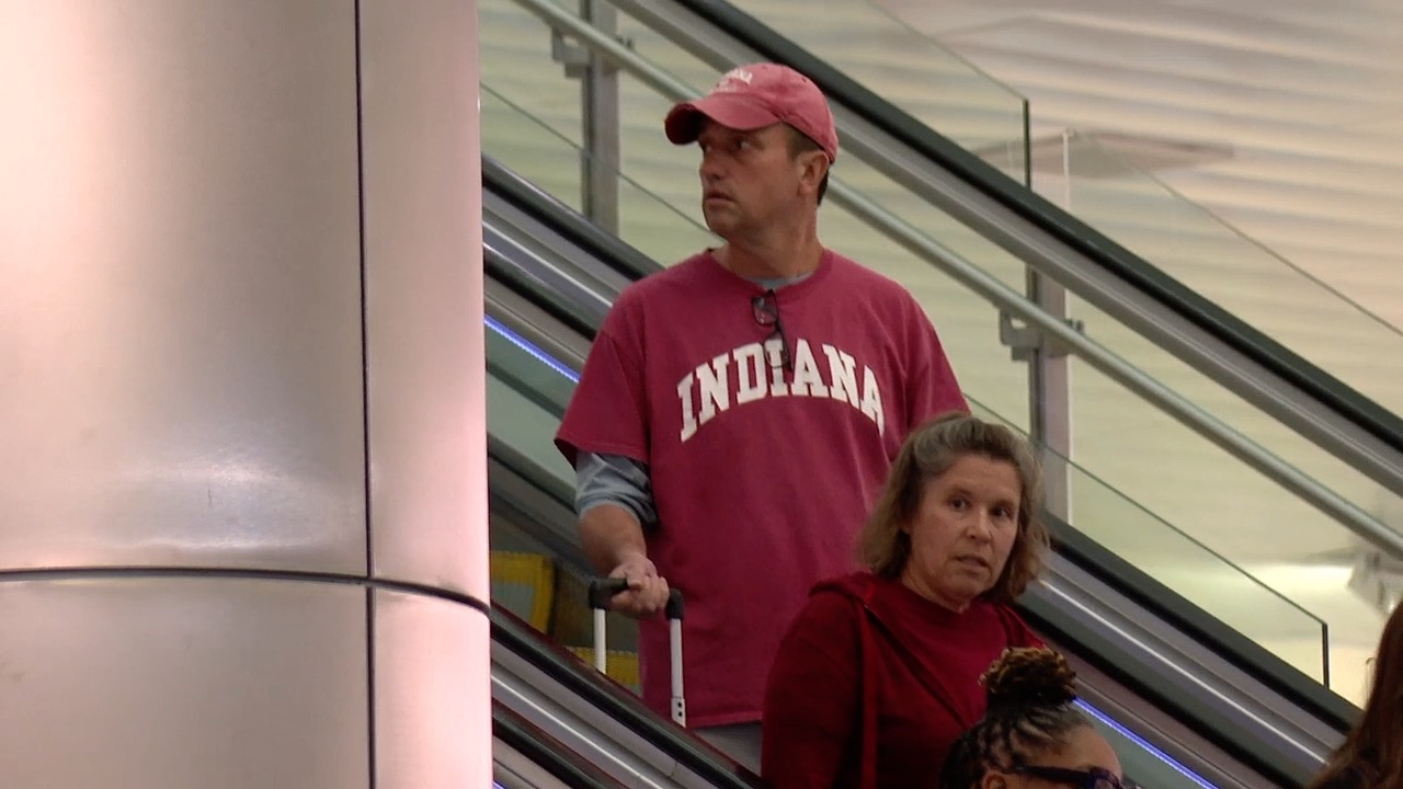 rose bowl airport 4.jpg