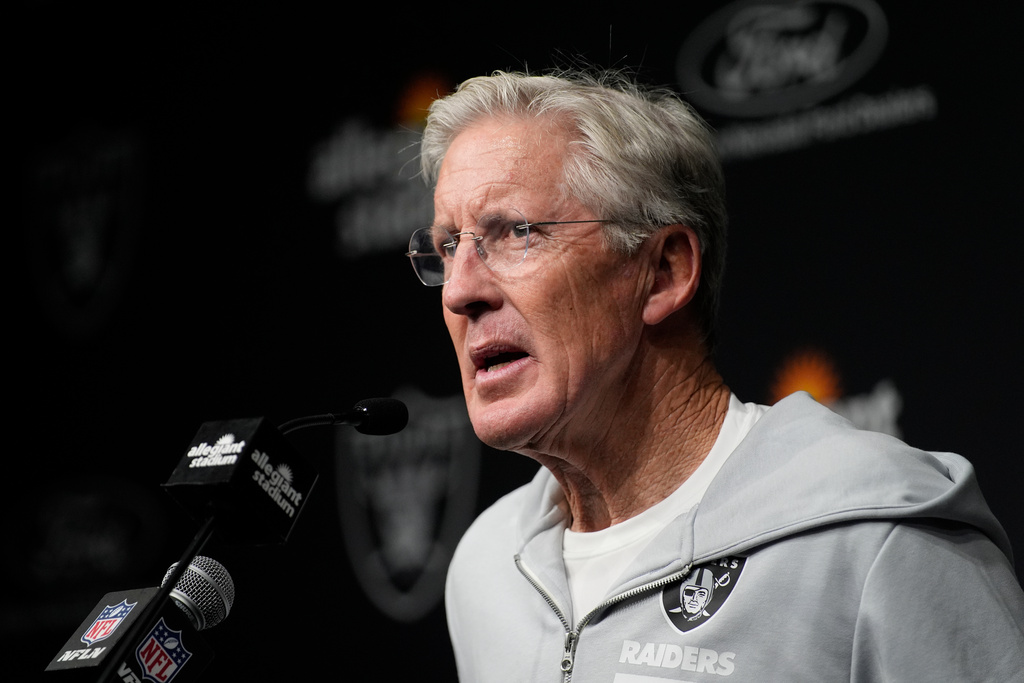 Chiefs Raiders Football